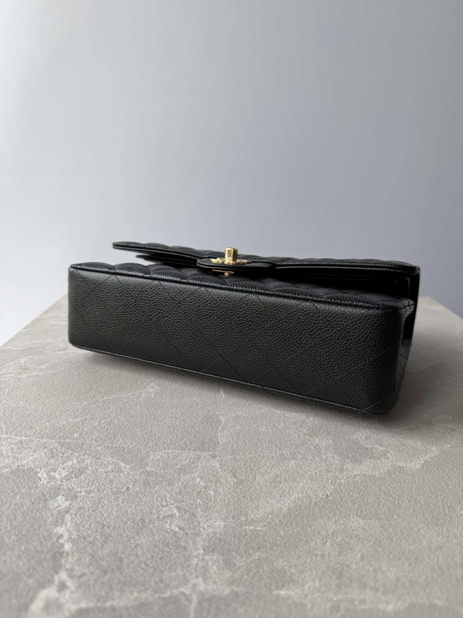 CHANEL Classic Medium Double Flap GHW Caviar Black taška kabelka