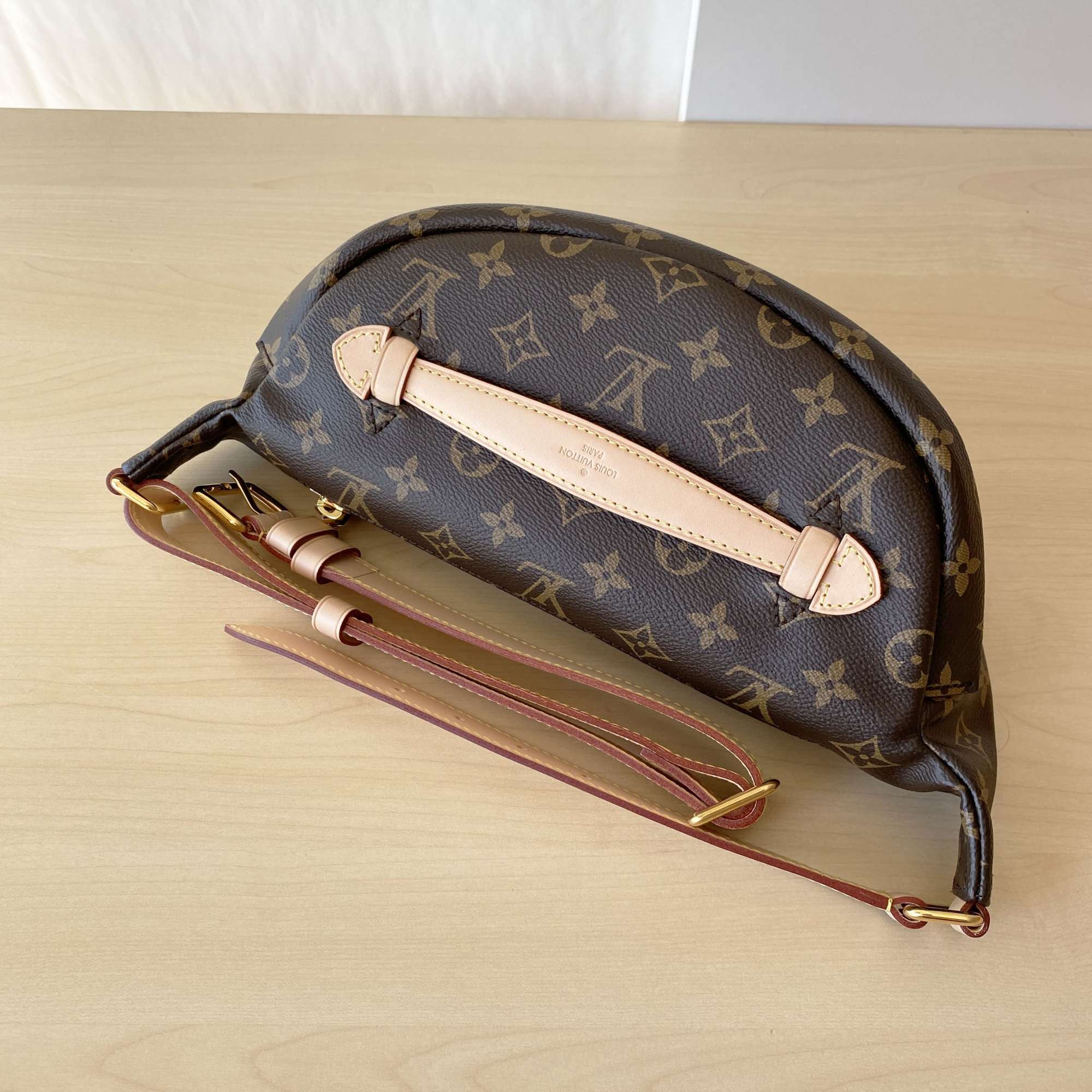 LOUIS VUITTON Bumbag taška ľadvinka | Komplet balenie + blok