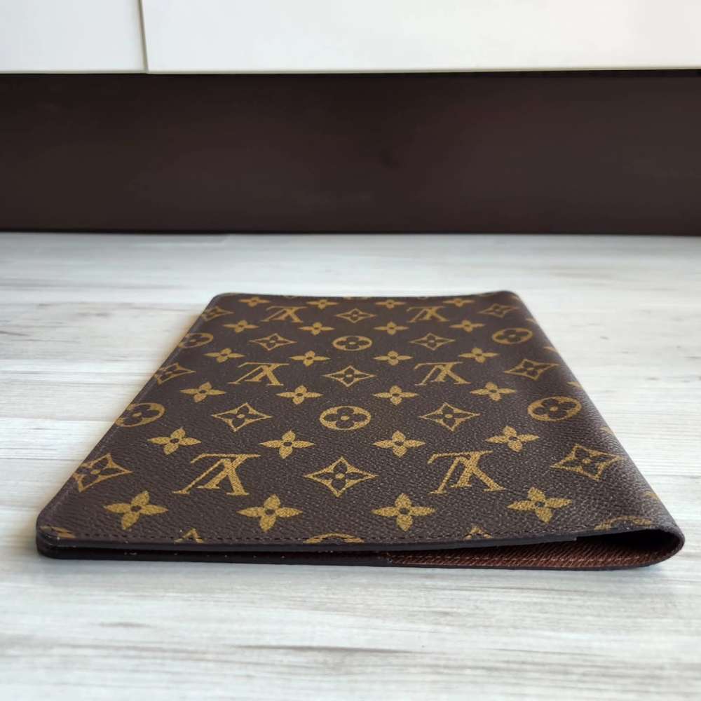 Louis Vuitton Agenda