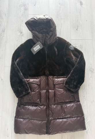 https://vipluxury.sk/Nová Blauer Bunda M