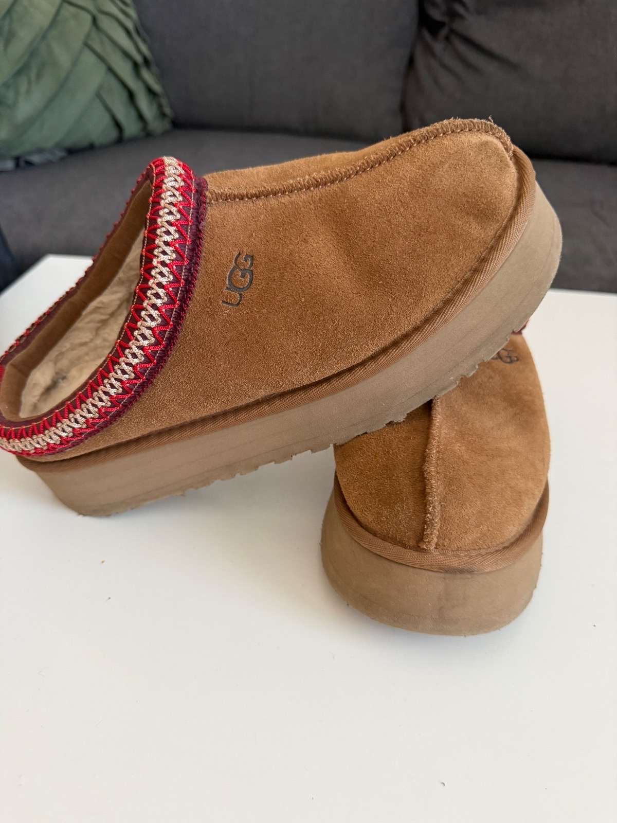 Ugg tazz 39