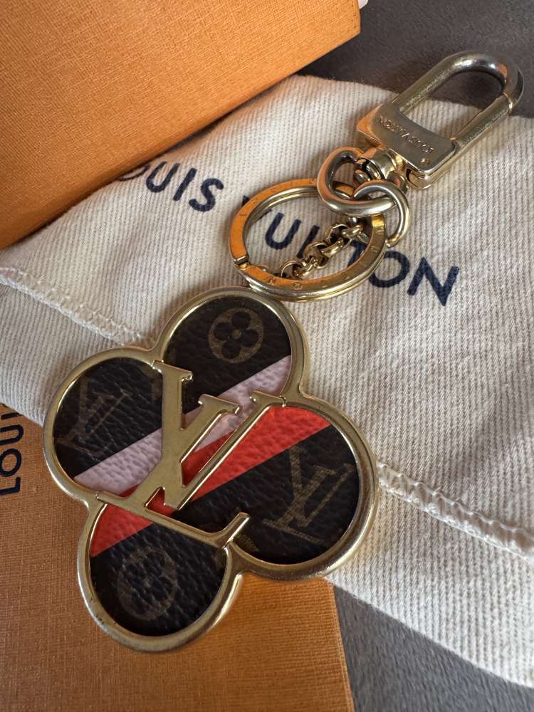 Louis Vuitton přívěsek