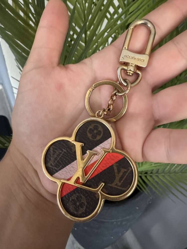 Louis Vuitton přívěsek
