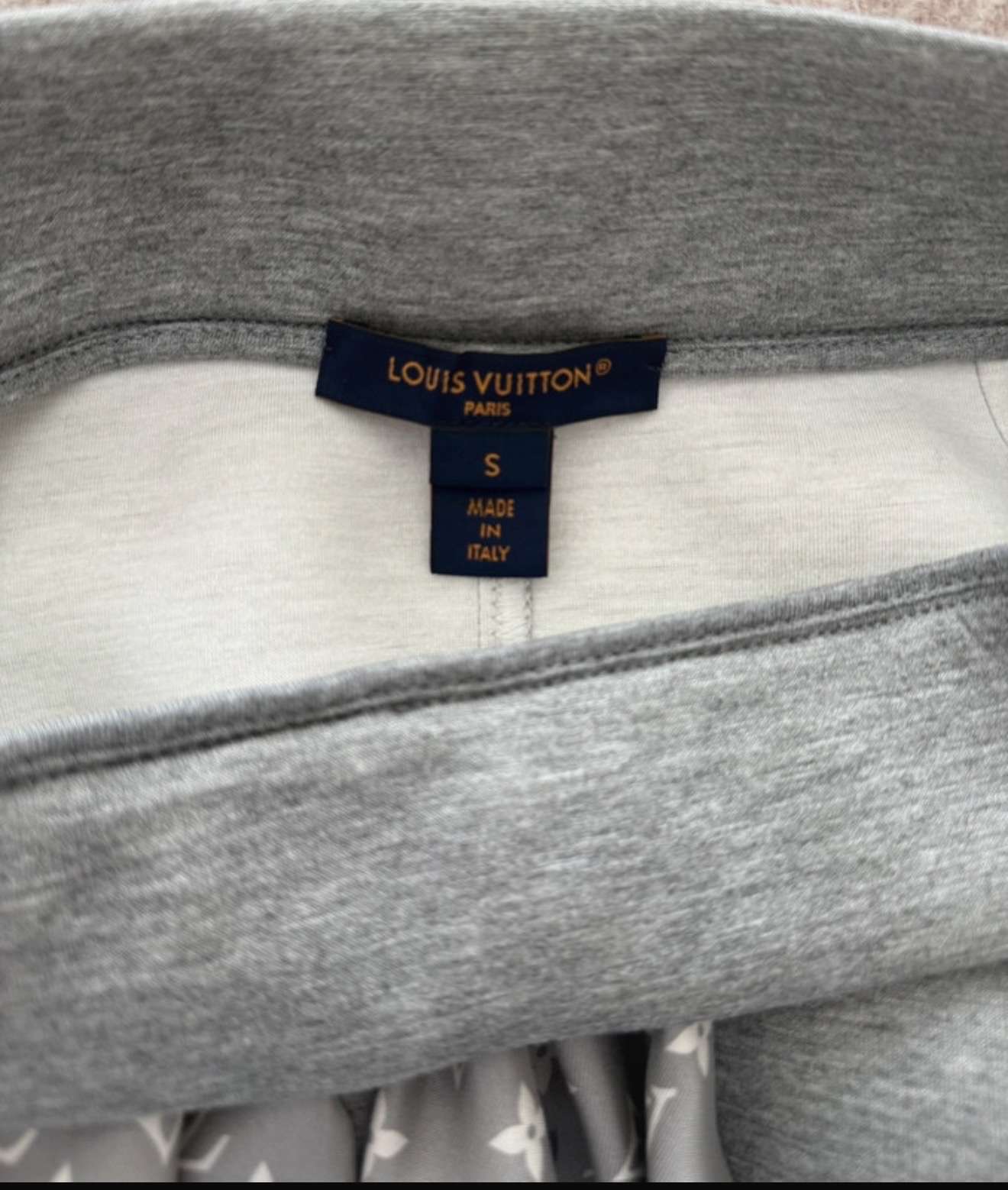 Louis Vuitton sukňa