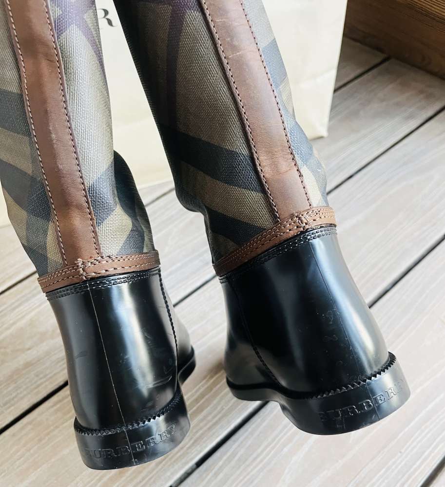 Burberry gumové čižmy v kombinacii s kožou, 36