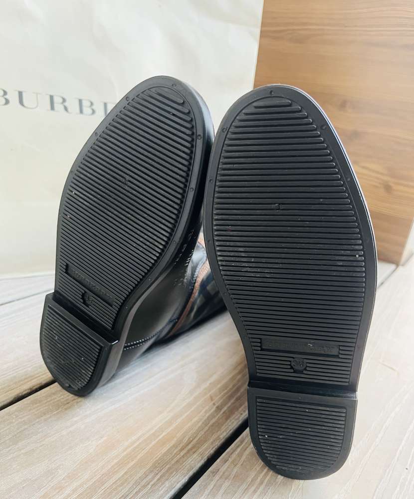 Burberry gumové čižmy v kombinacii s kožou, 36
