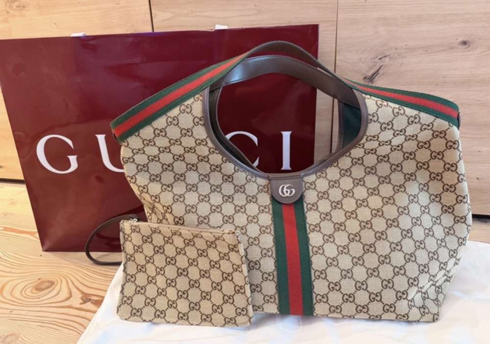 Gucci shopperka s clutchom