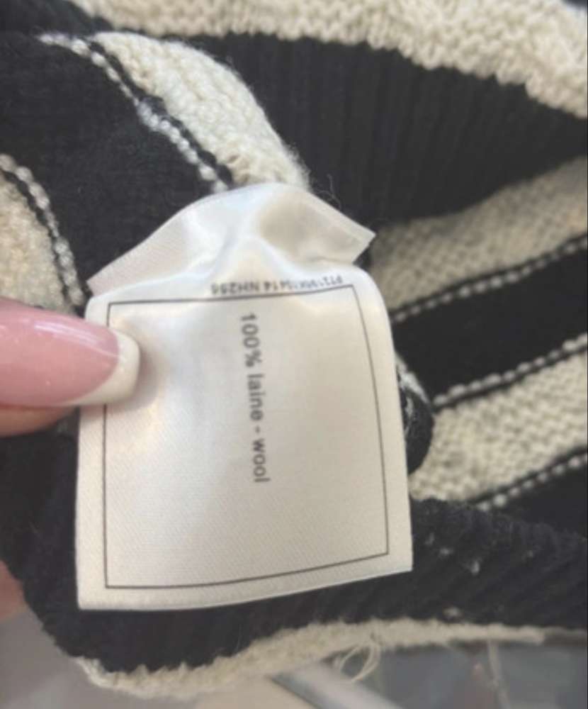 Chanel top