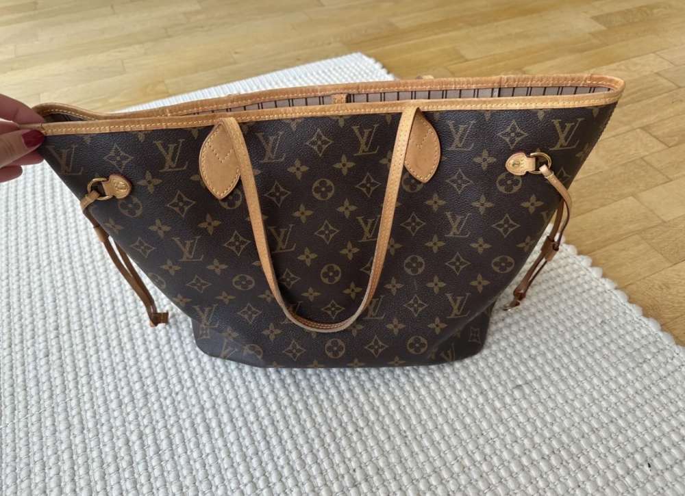 Louis Vuitton Neverfull MM