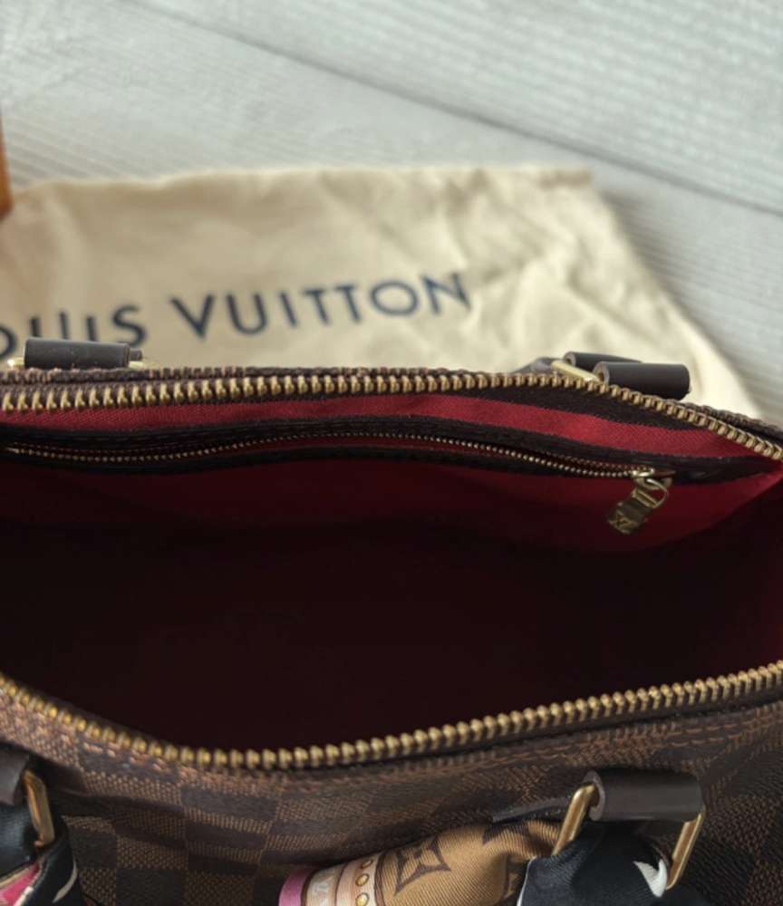 Louis Vuitton speedy 30
