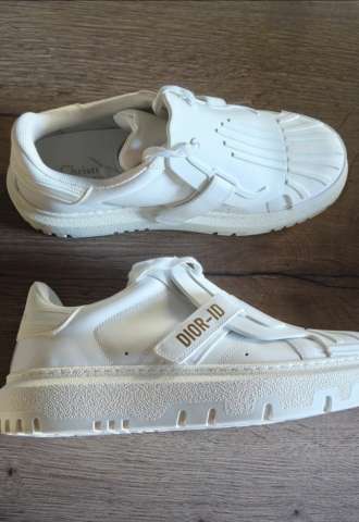 https://vipluxury.sk/Dior tenisky