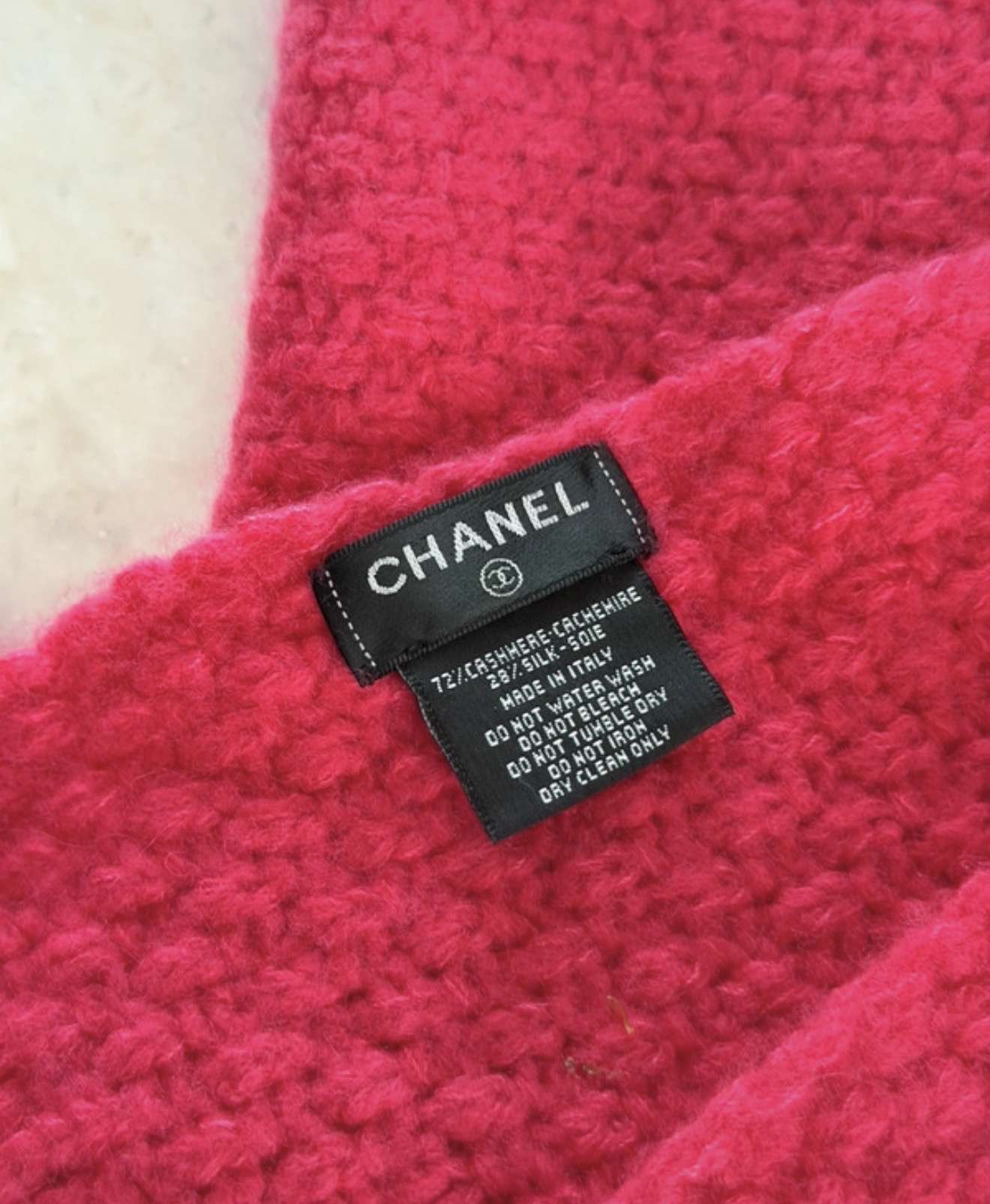 Chanel šál