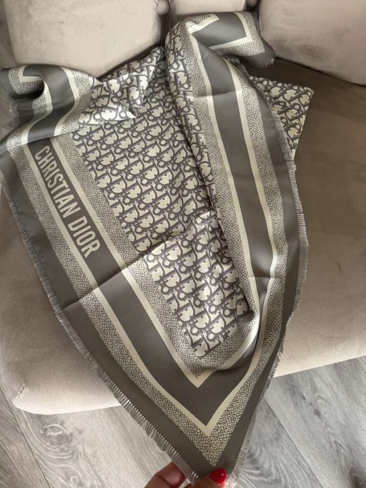 Christian Dior Satek