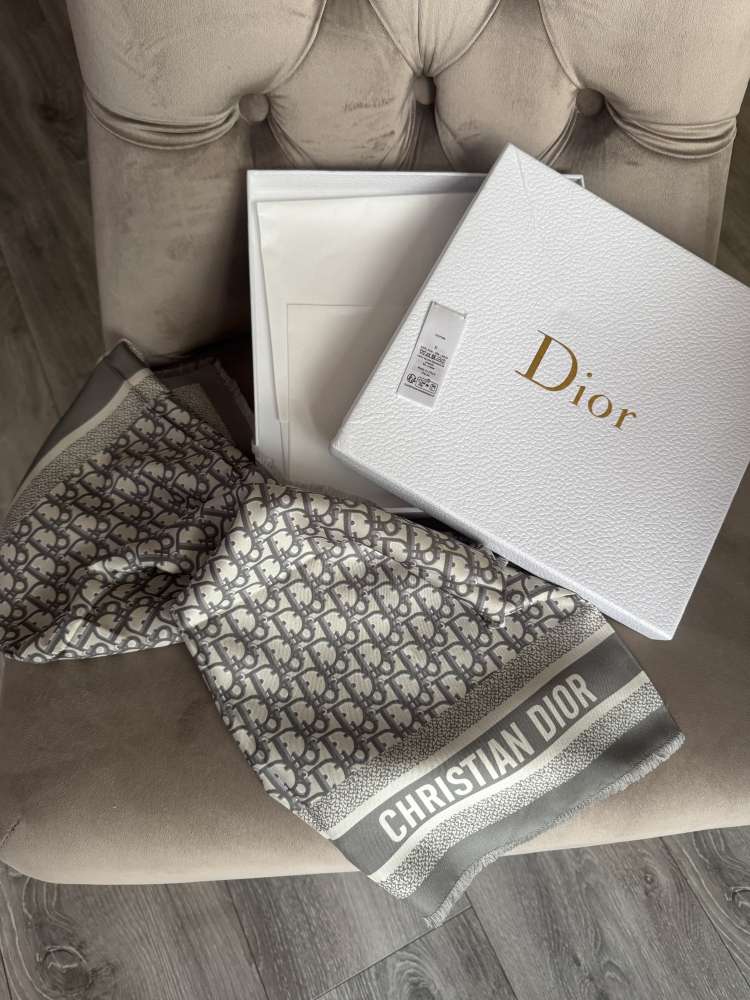 Christian Dior Satek