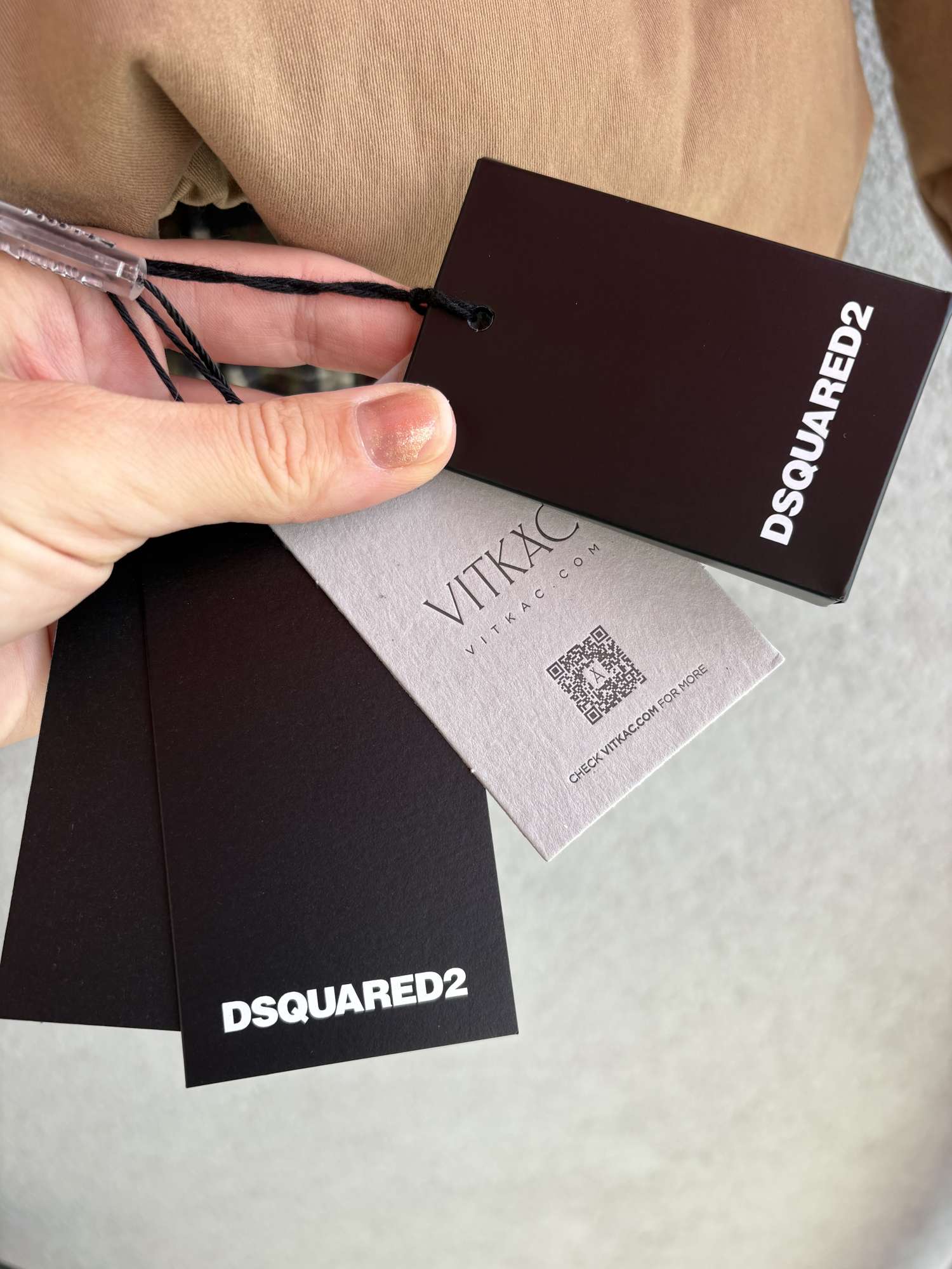 Dsquared2 nová puffer páperová bunda