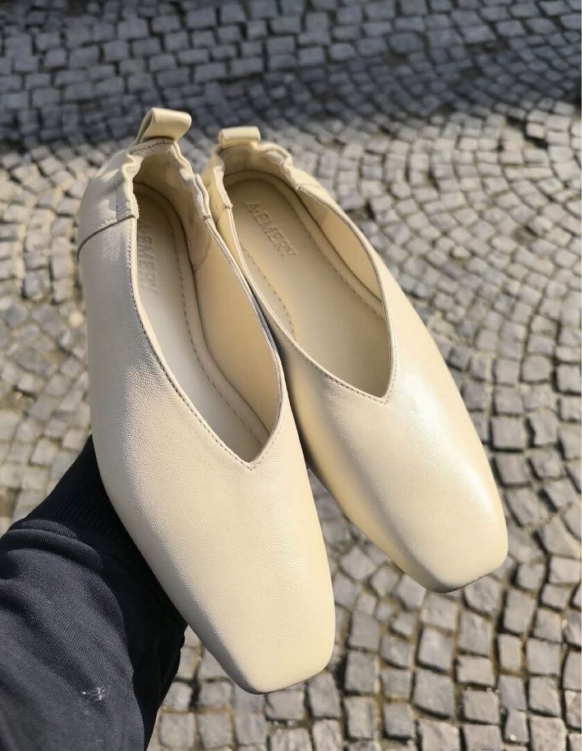 A. Emery ballet flats, koža, pc 260€