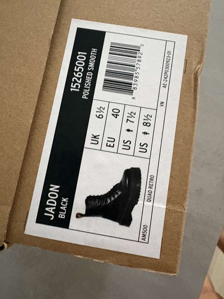 Dr. Martens Jadon 8 Eye Boots , pc 260€