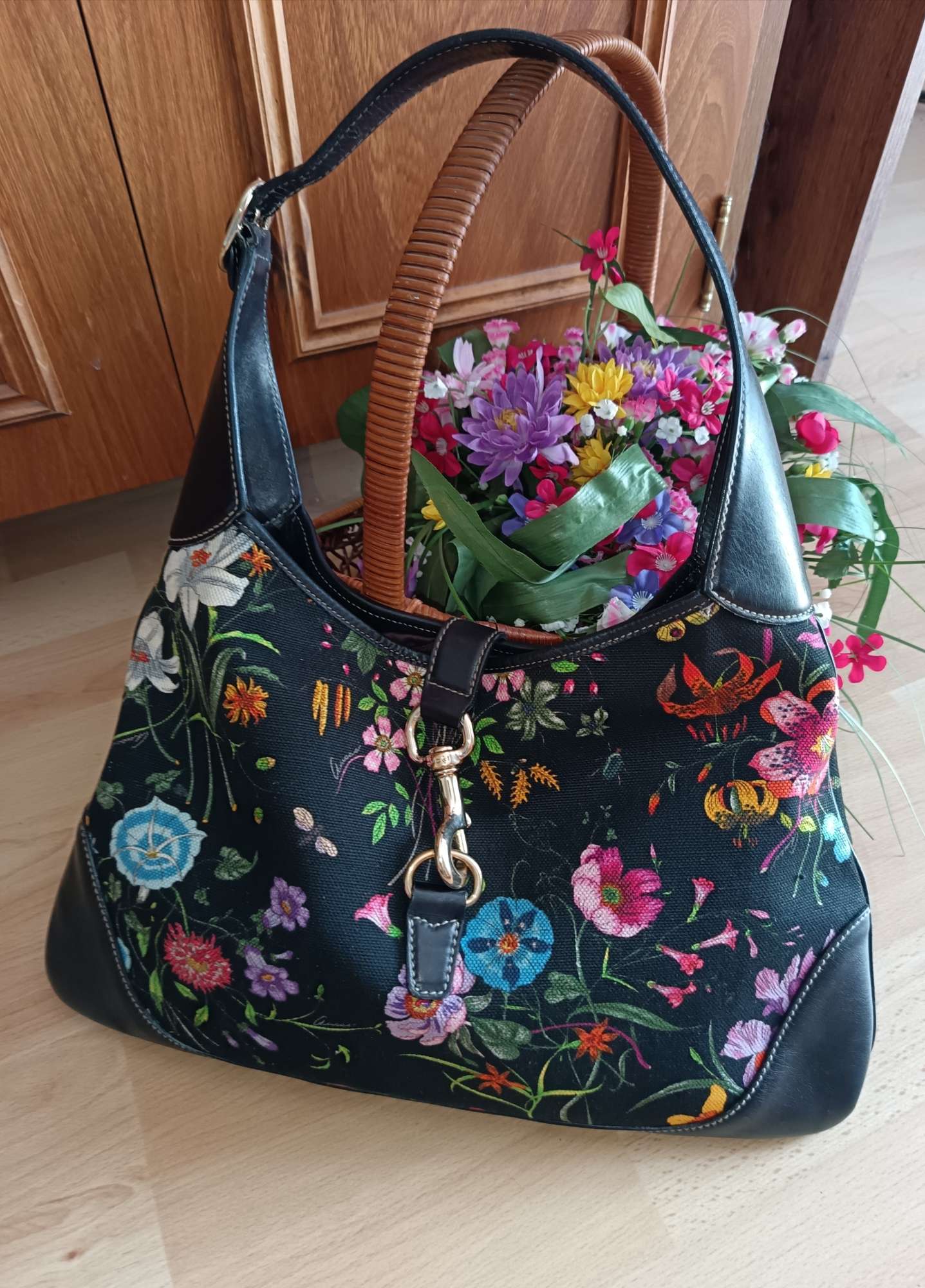 Gucci Jackie 1961 flora bag