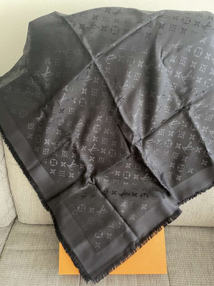 Šál Louis Vuitton