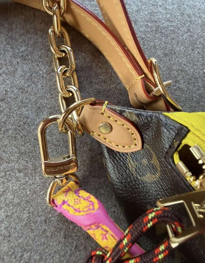 Louis Vuitton Bumbag