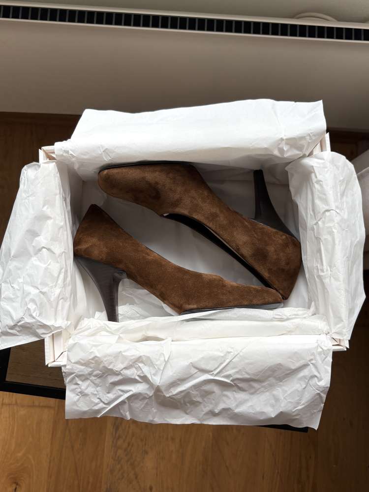 Phoebe Philo / Céline leather pumps – EU 41