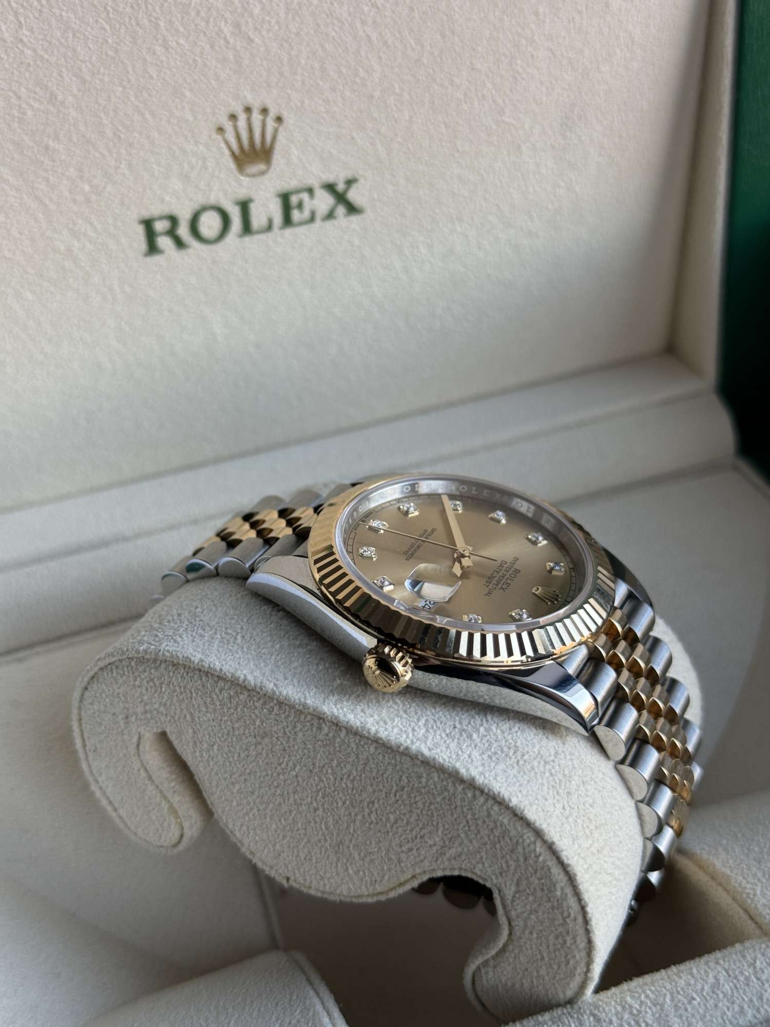 Hodinky Rolex DateJust 41 Diamond ciferník Full set Zaruka 2028