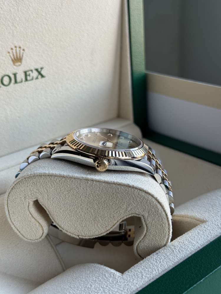Hodinky Rolex DateJust 41 Diamond ciferník Full set Zaruka 2028