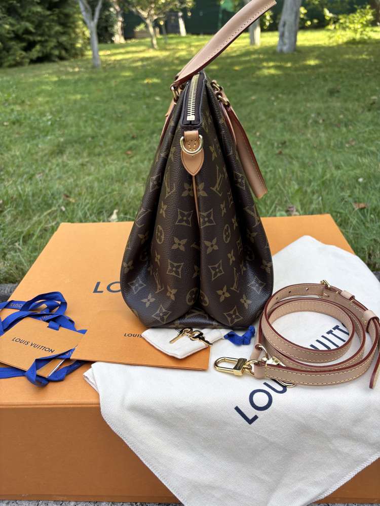 Louis Vuitton Rivoli MM crossbody / do ruky kabelka