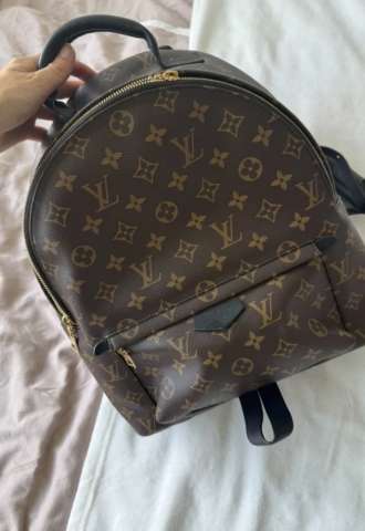 https://vipluxury.sk/Louis Vuitton Palm Spring MM