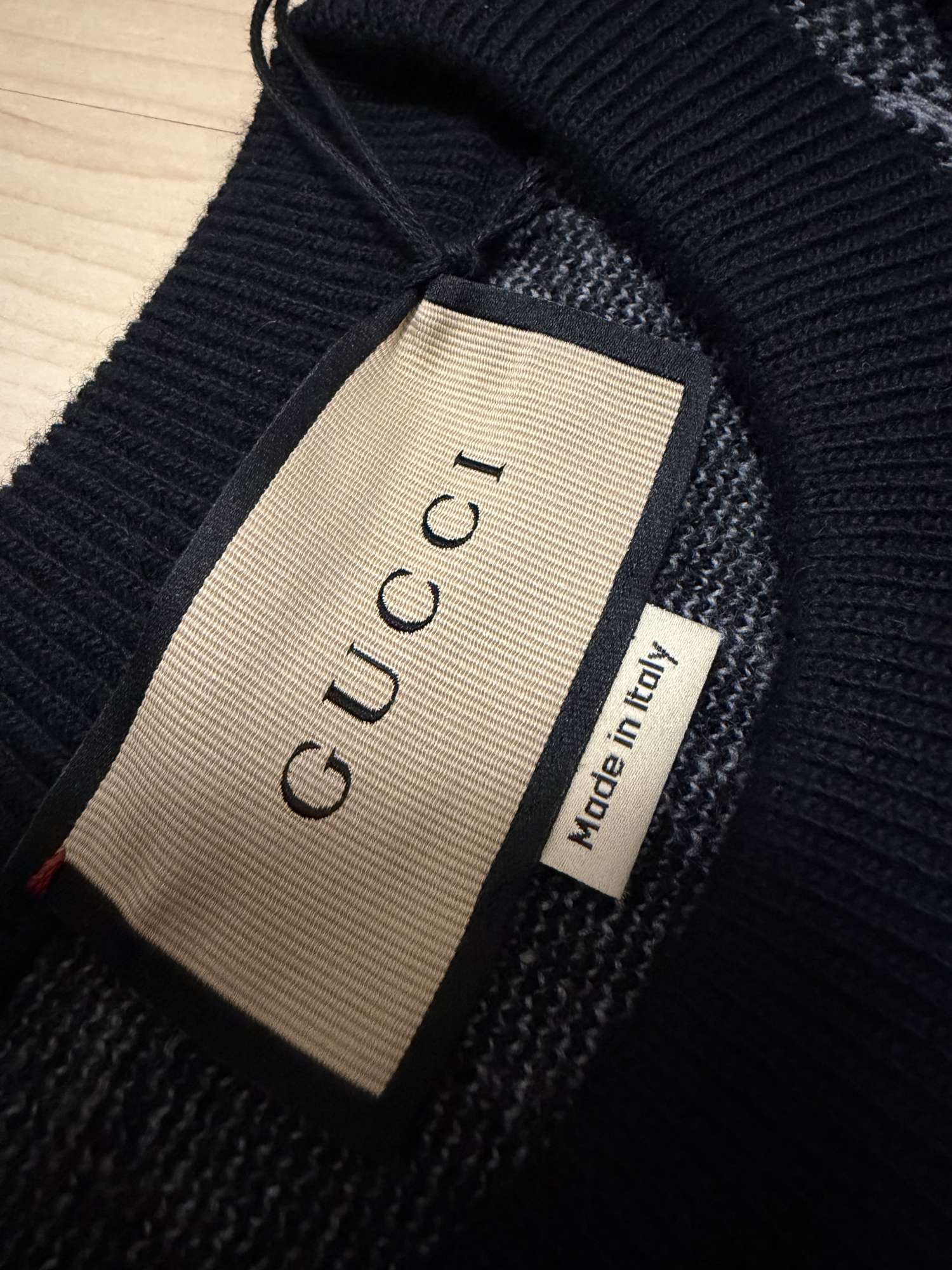 Gucci GG monogram sveter z vlny