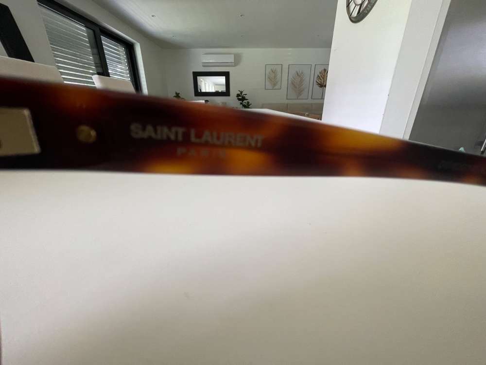 Slnečné okuliare YSL