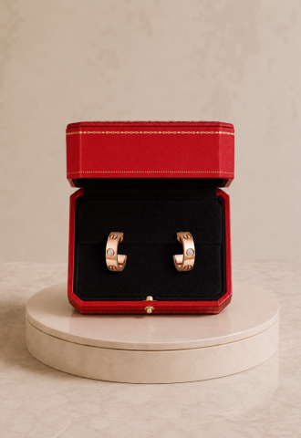 https://vipluxury.sk/Cartier Love nausnice