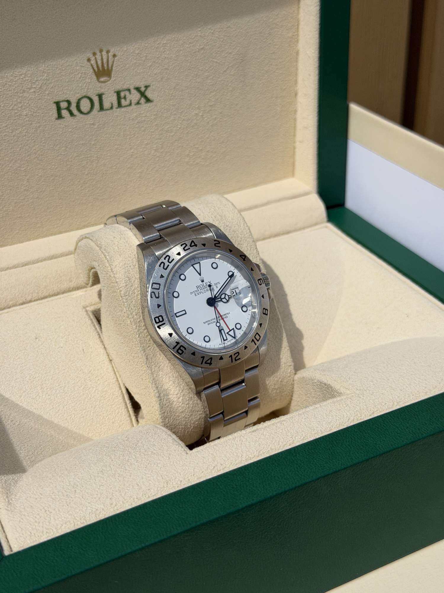 Hodinky Rolex Explorer II 40mm, Certifikát WR, Ref. 16570