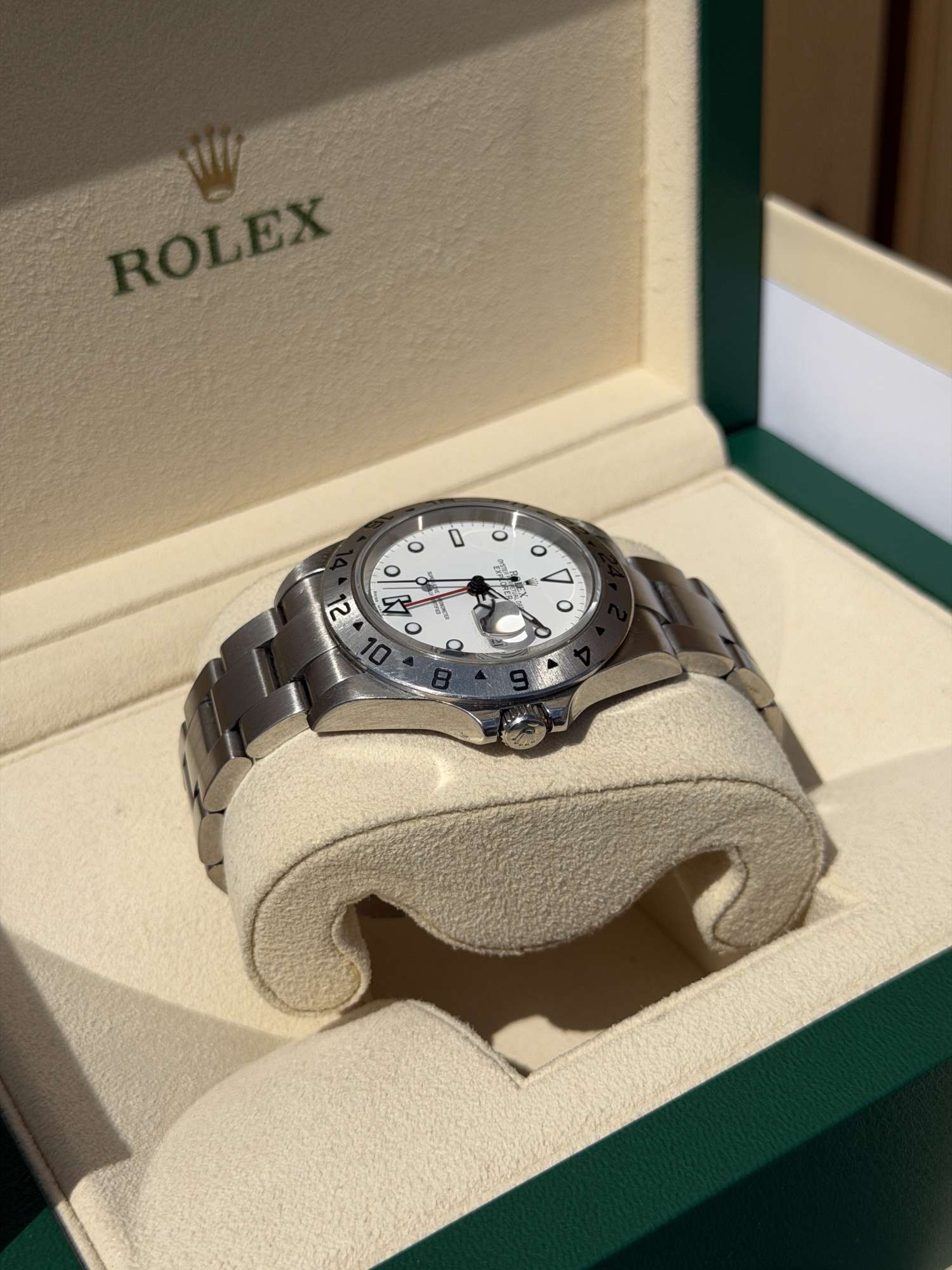 Hodinky Rolex Explorer II 40mm, Certifikát WR, Ref. 16570