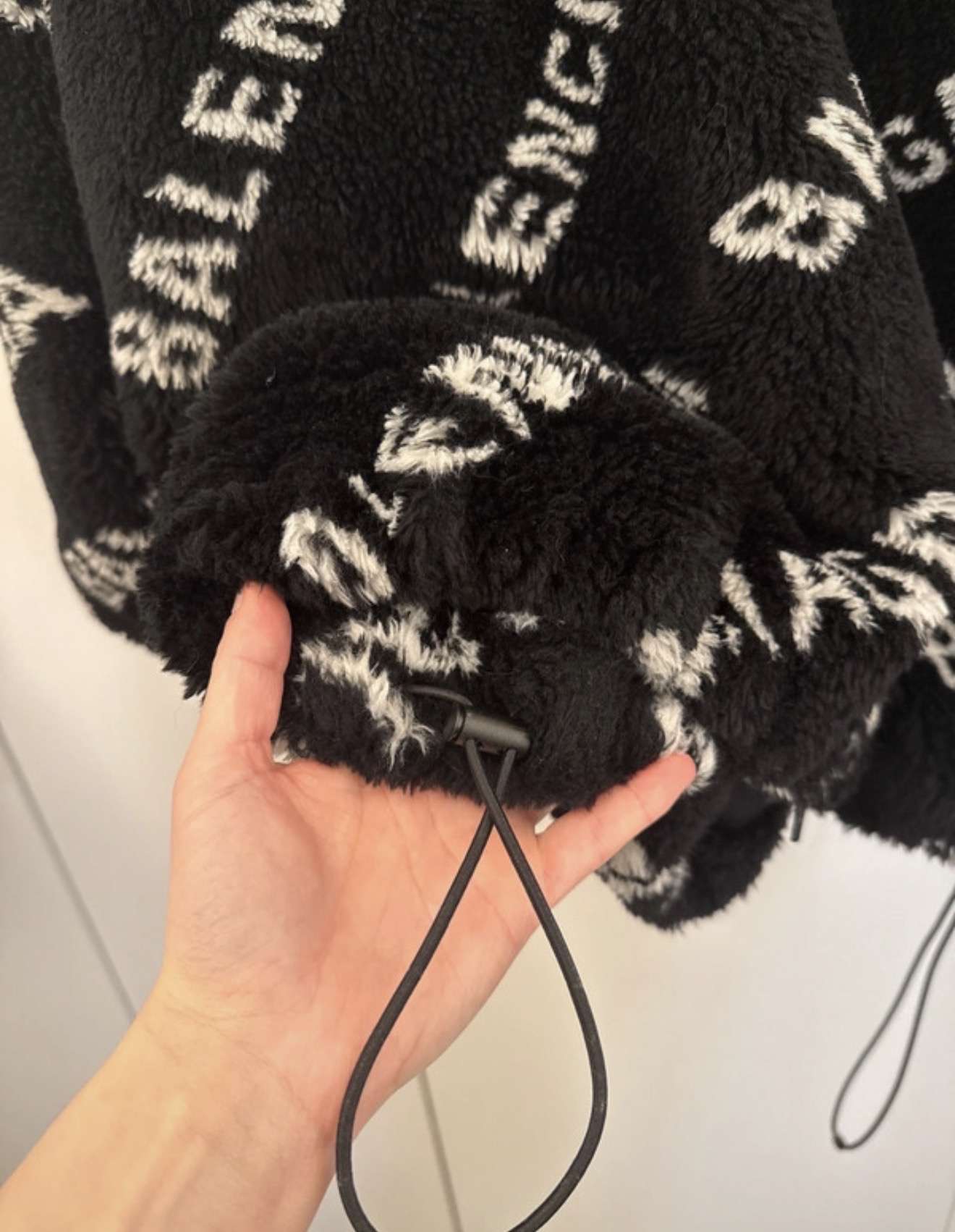 Balenciaga Bunda