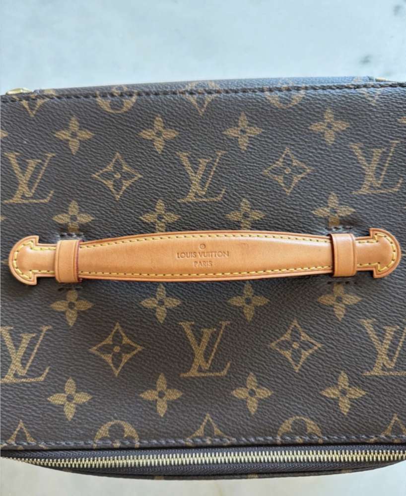 Louis Vuitton kozmetický kufrik