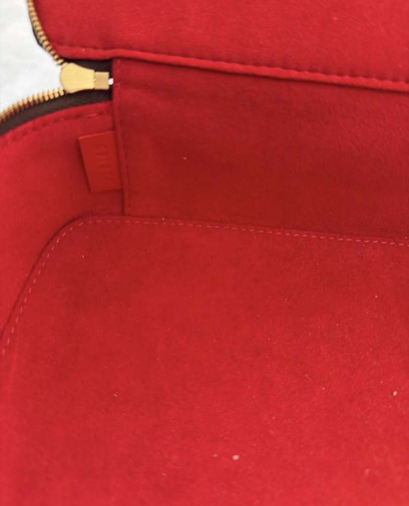 Louis Vuitton kozmetický kufrik