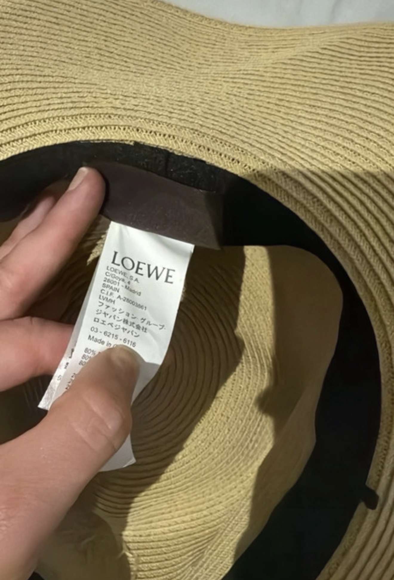 LOEWE taška a klobúk
