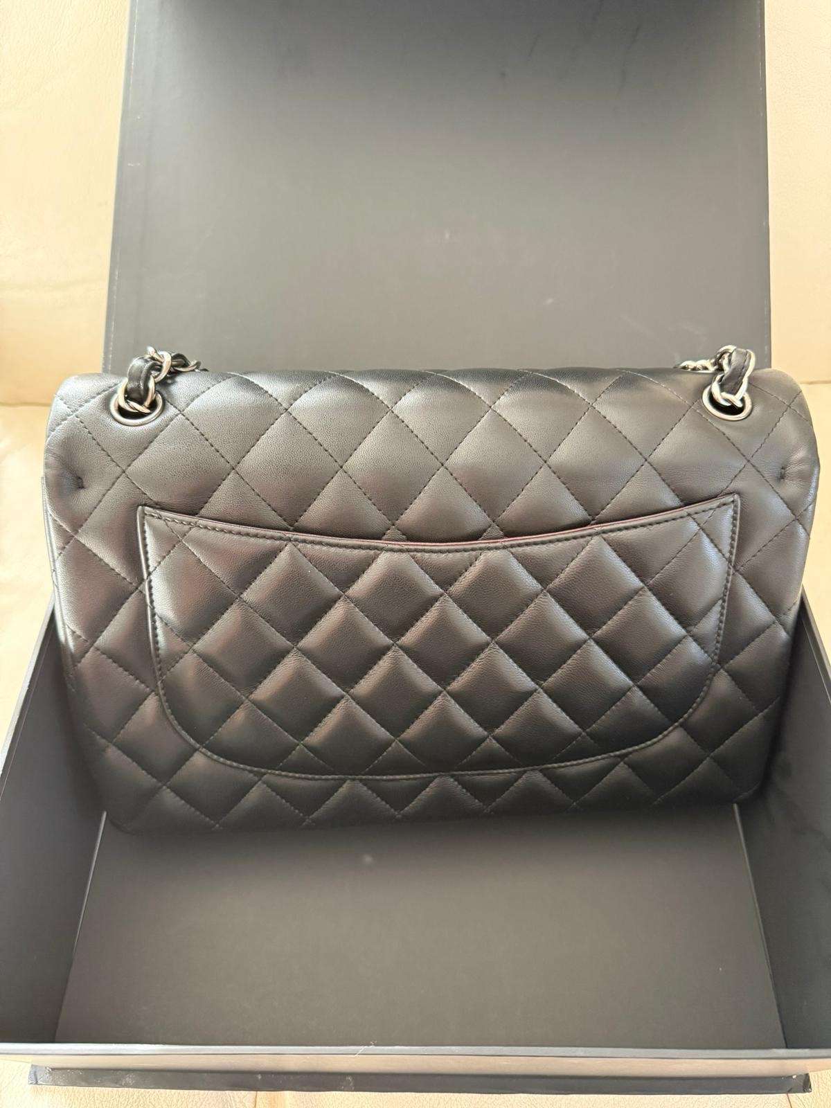 Chanel Jumbo kabelka