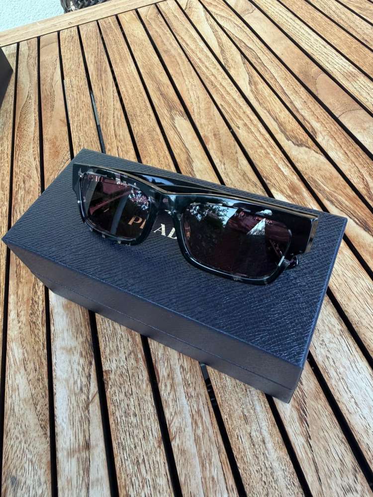 Prada panske okuliare