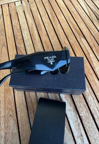 https://vipluxury.sk/Prada okuliare