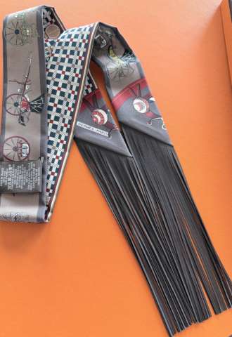 https://vipluxury.sk/Hermès Twilly s koženými strapcami Les Voitures Nouvelles