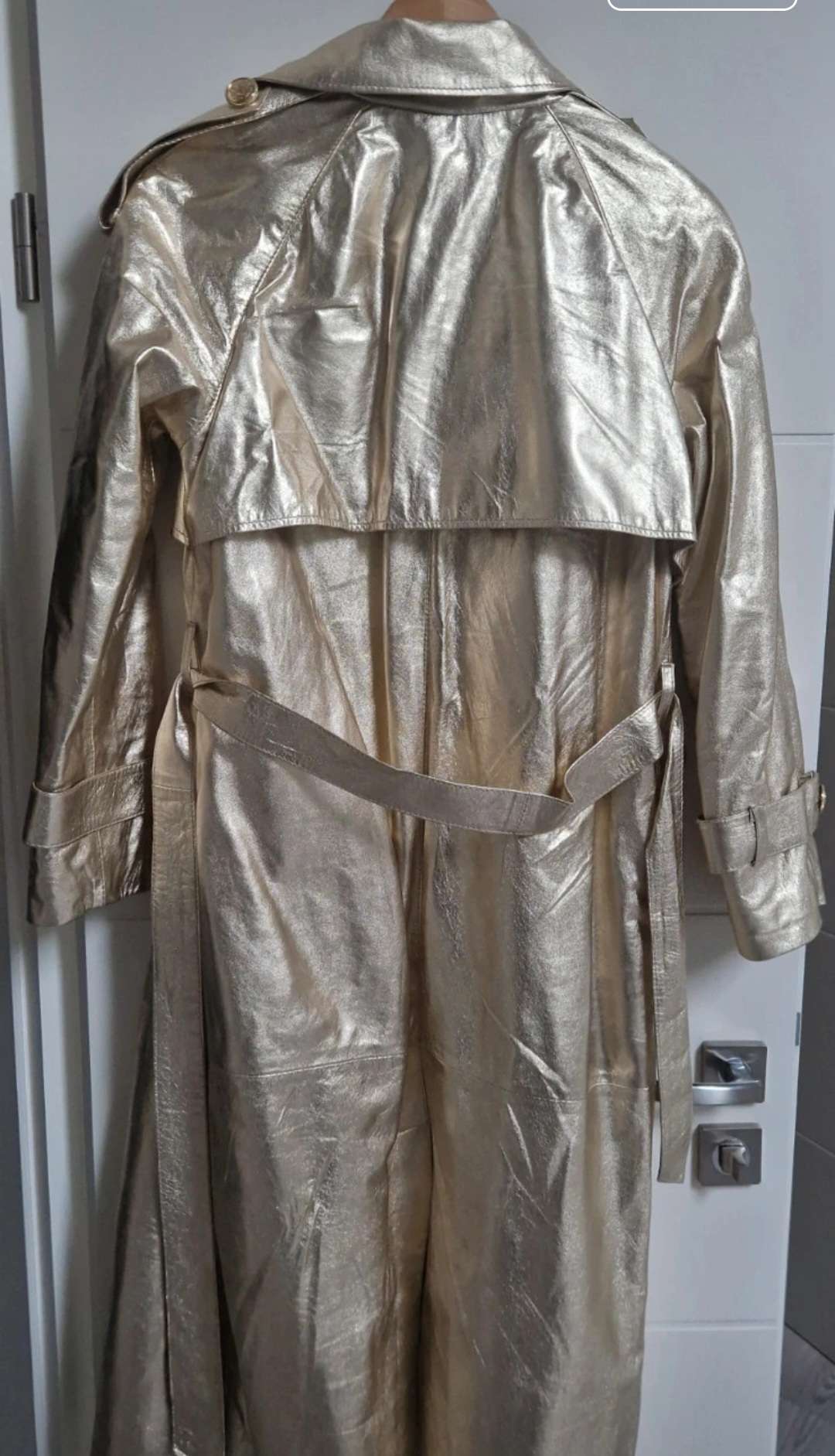 zlaty kozeny trenchcoat FLO CLO velkost S