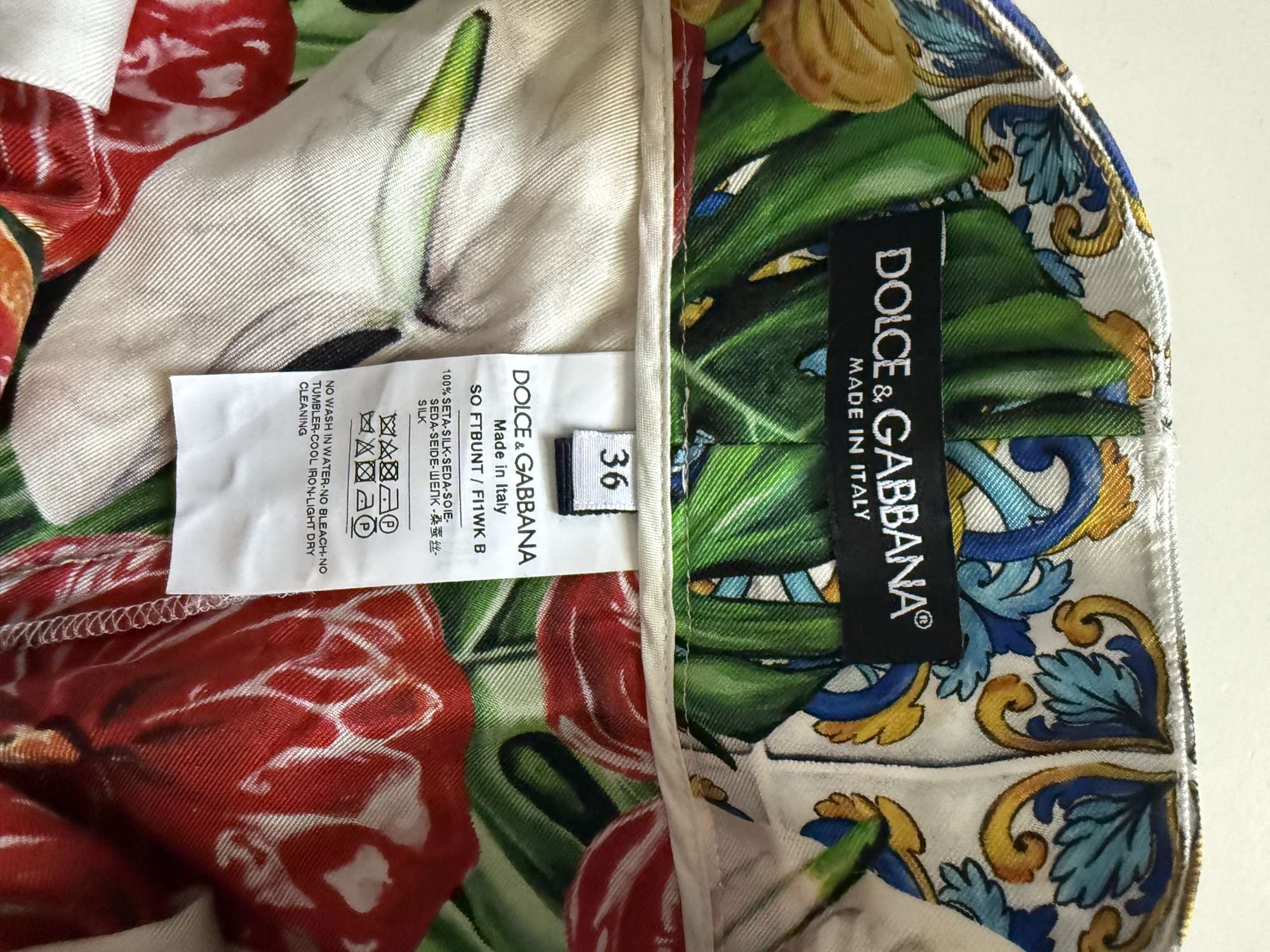 Dolce Gabbana šortky xs/s
