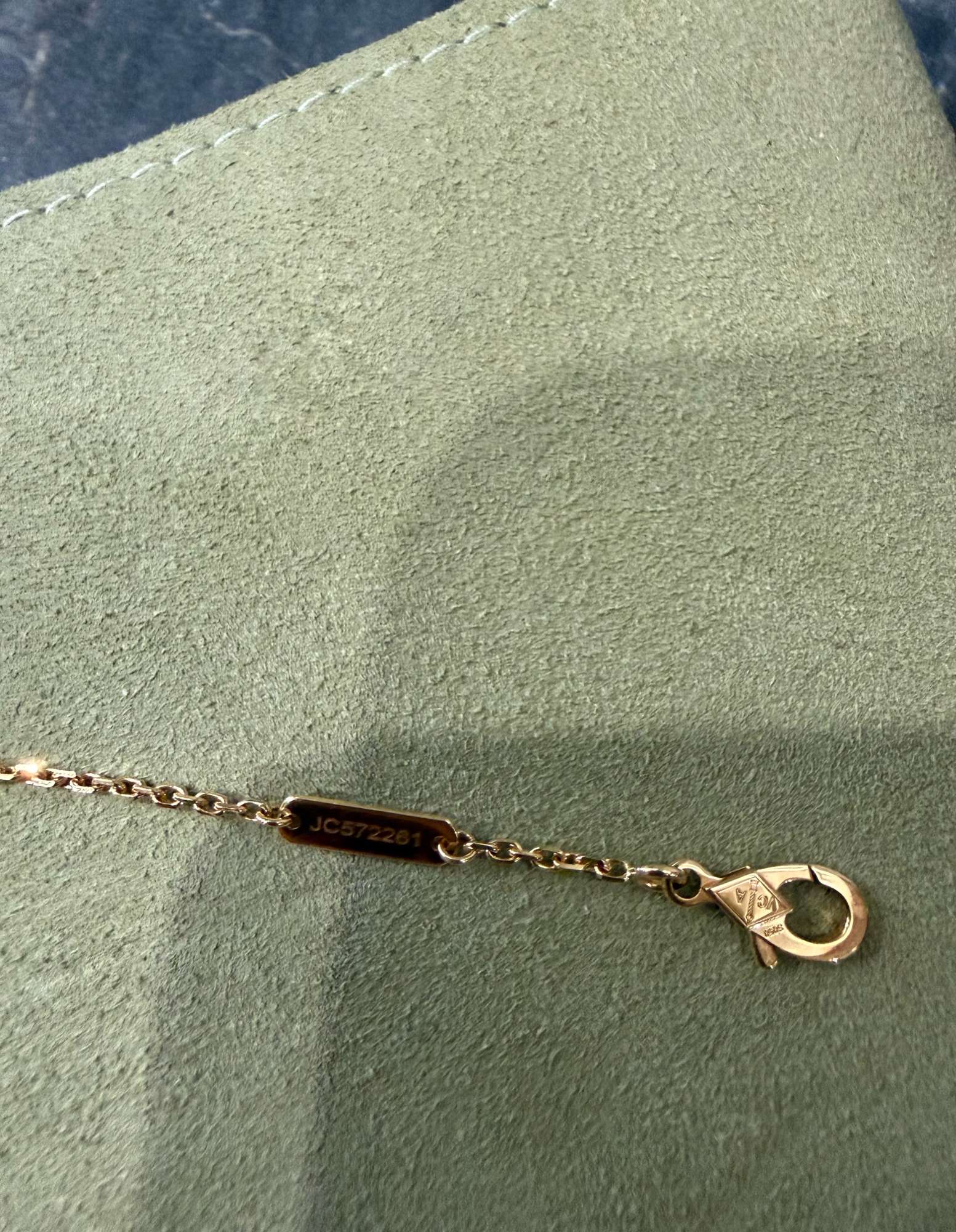 Van Cleef & Arpels Vintage Alhambra nahrdelník