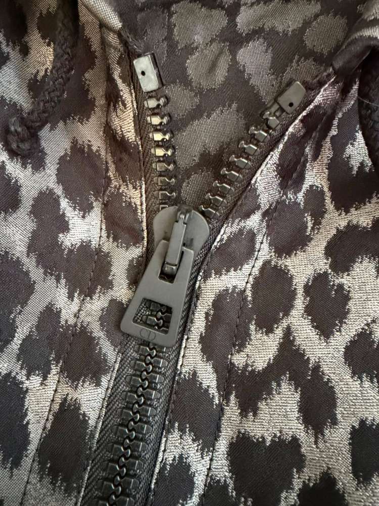 Dior saty