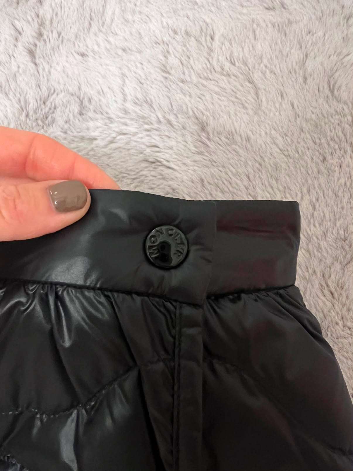 Moncler sukna