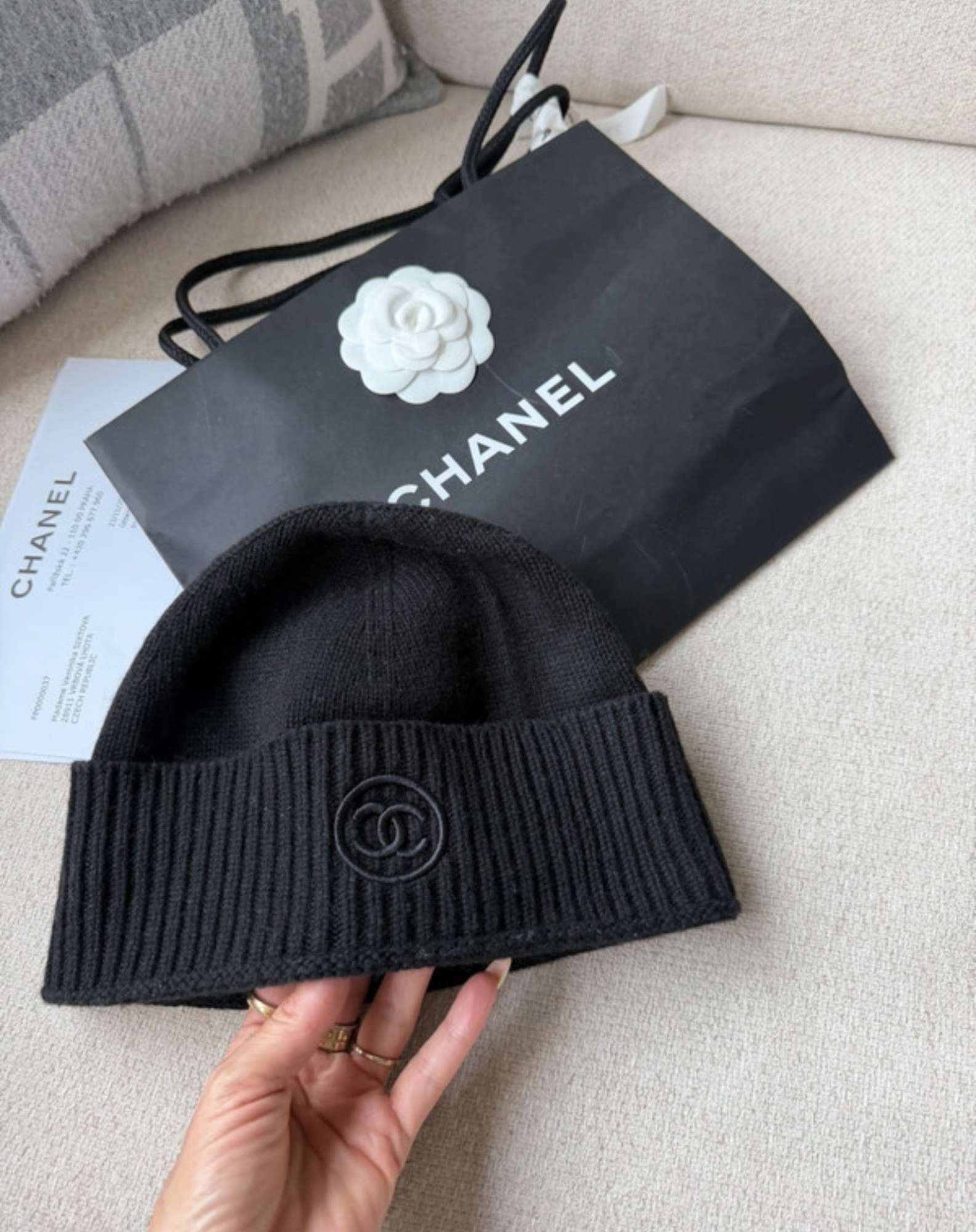 Chanel čiapka