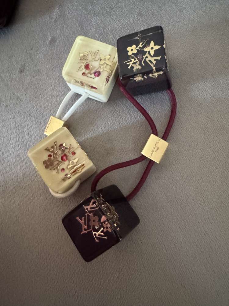 Louis Vuitton sada gumiček