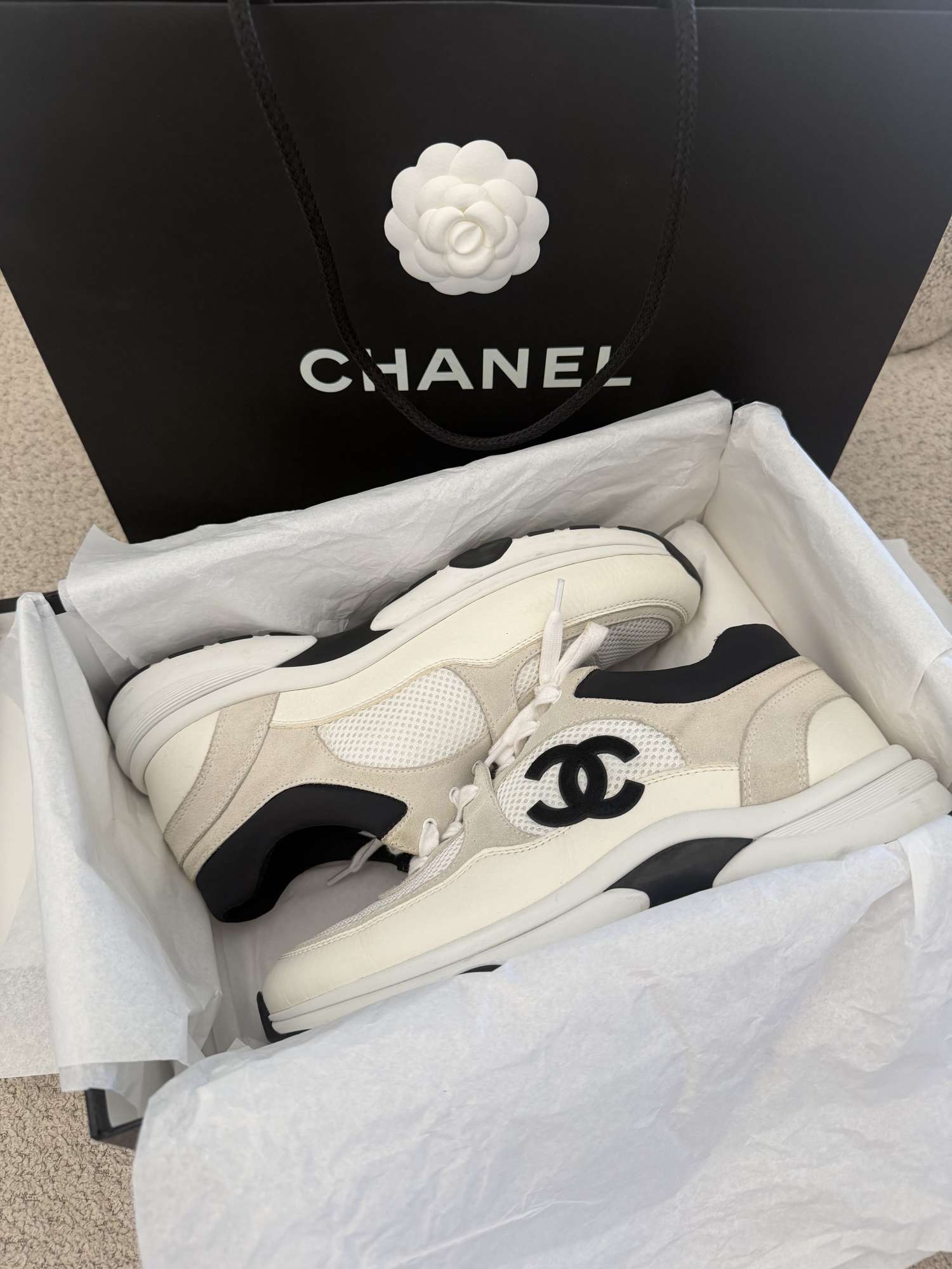 Chanel Tenisky